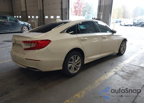 2018 Honda Accord Lx z USA, uszkodzony, nr VIN 1HGCV1F18JA080732